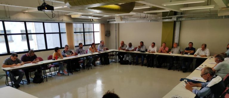 Centrais organizam protesto por emprego, direitos e contra o desmonte da industria